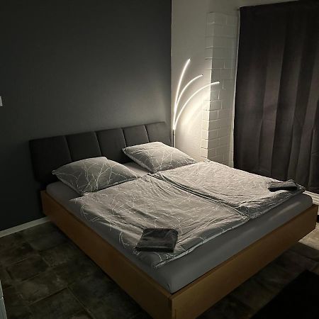 Hamdorf Ubernachtungsmoglichkeit Und Monteurzimmer 아파트 외부 사진